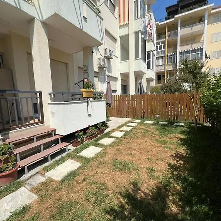 Golem, Triple E * Golem (Tirana)